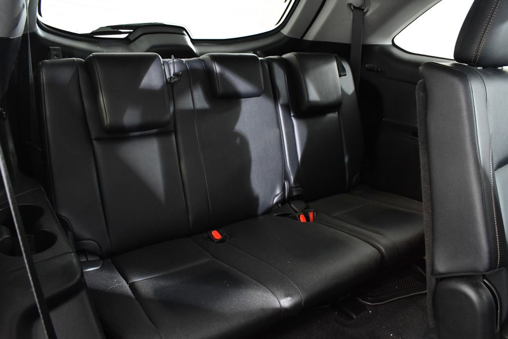 Used 2019 Toyota Highlander XLE AWD/4WD image 20