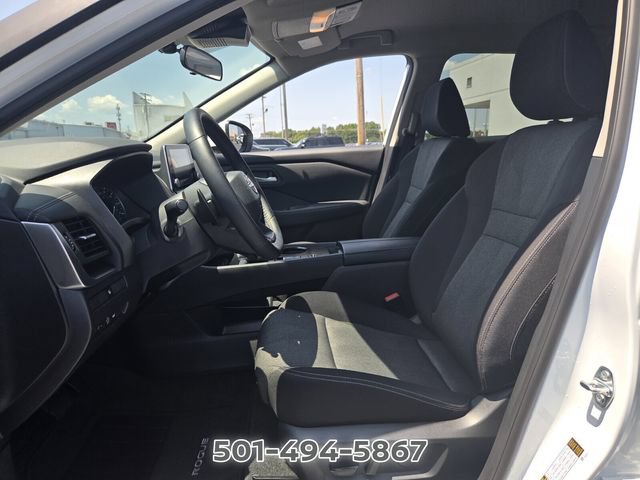 Used 2026 Nissan Rogue SV FWD image 9