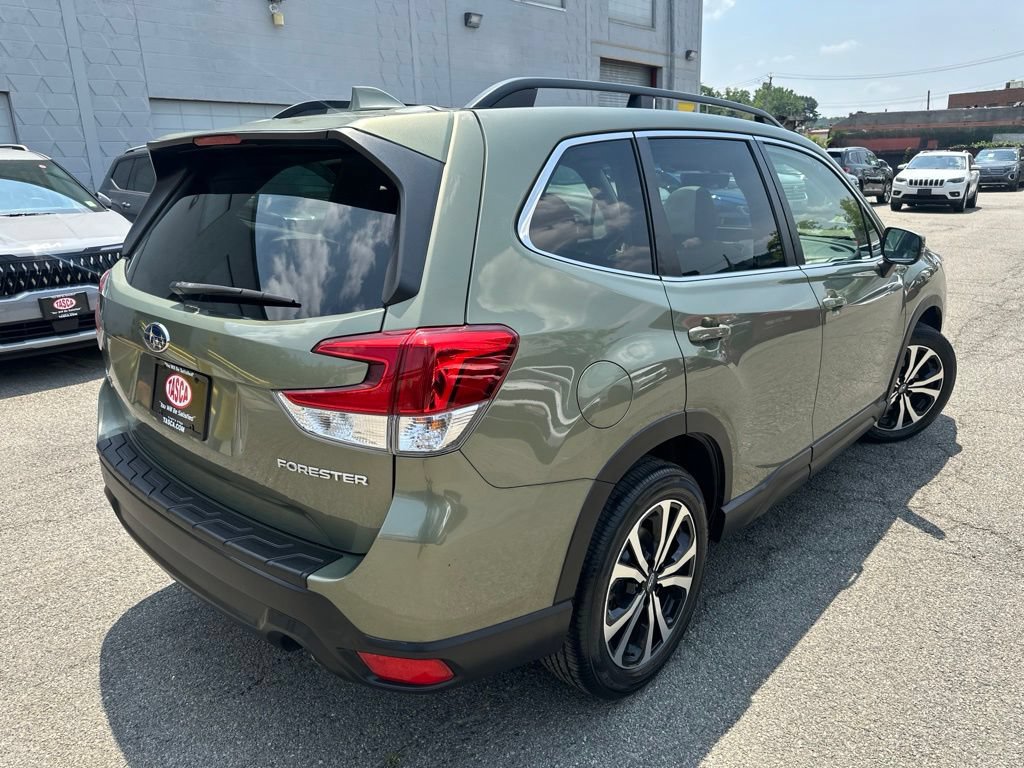Used 2020 Subaru Forester Limited AWD/4WD image 8