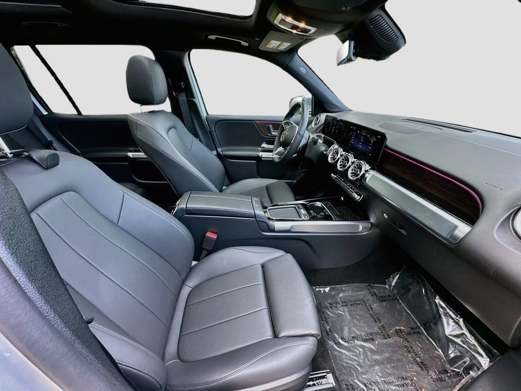 Used 2026 Mercedes-Benz GLB 250 image 28