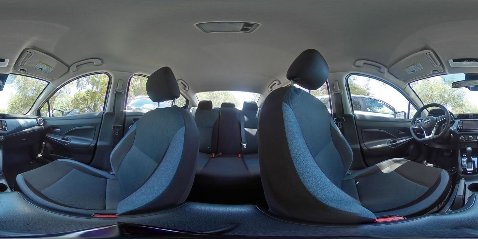 Used 2025 Nissan Versa SV FWD image 39