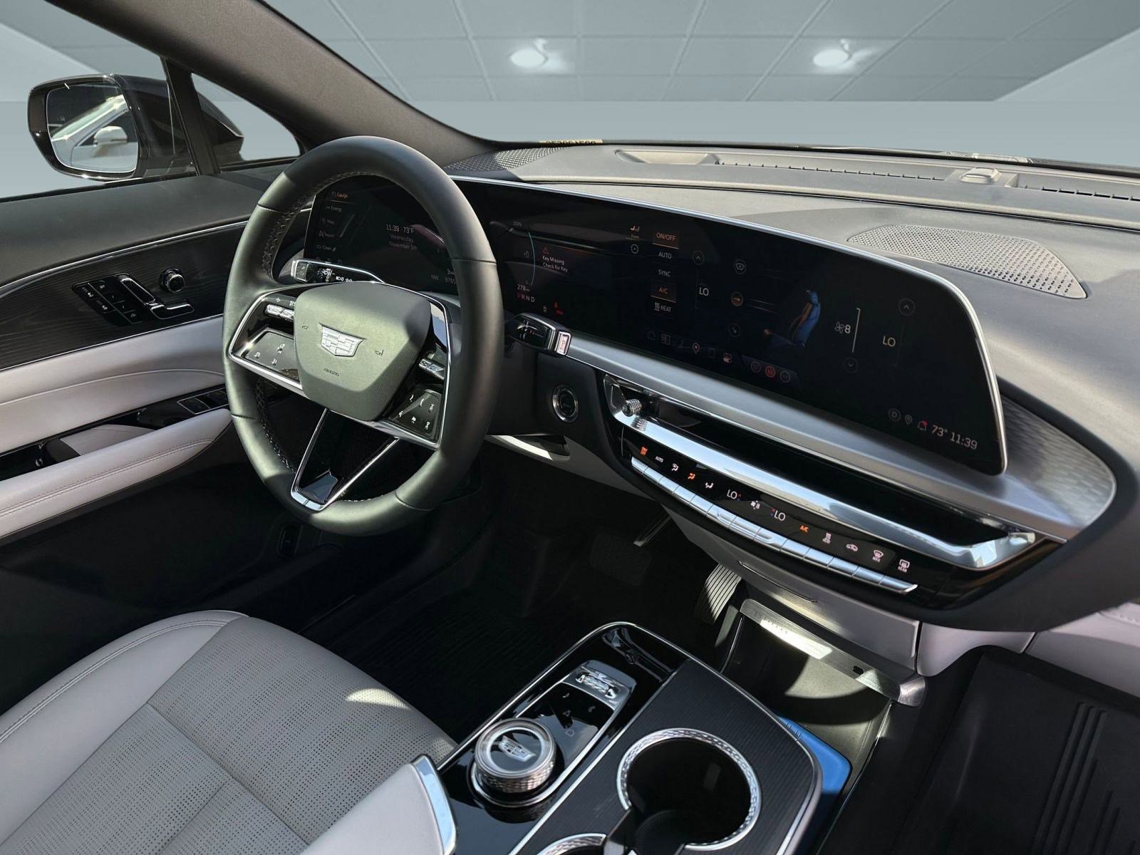 Certified 2024 Cadillac Lyriq Sport image 29