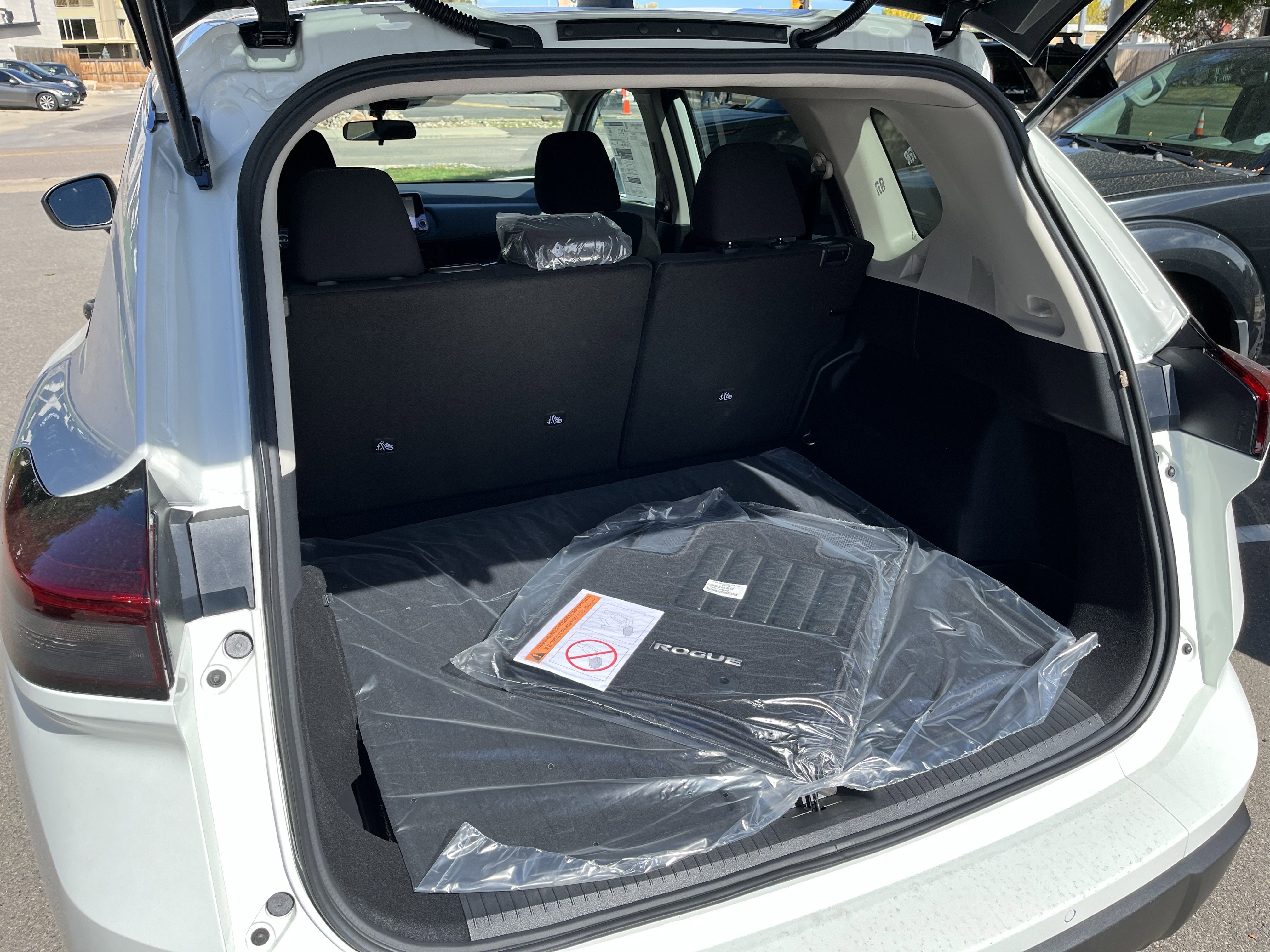 New 2026 Nissan Rogue S image 26