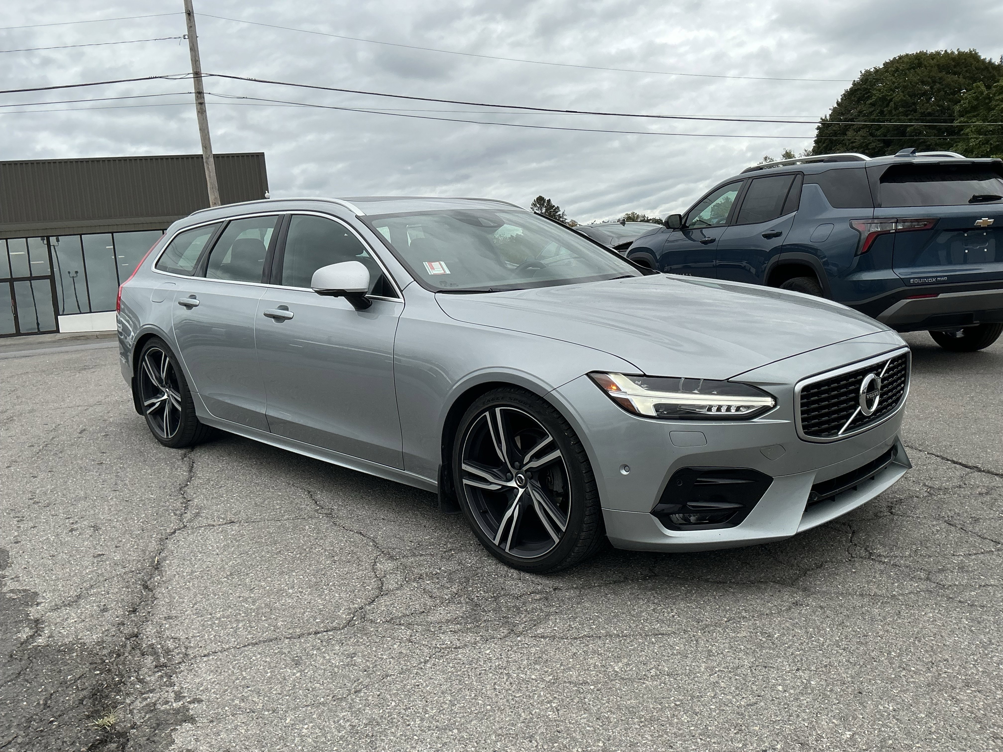 Used 2019 Volvo V90 T5 R-Design w/ Advanced Package