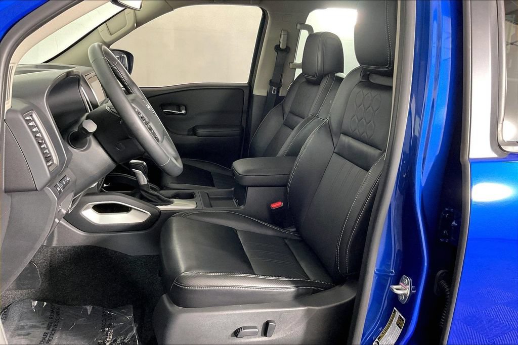 Used 2024 Nissan Frontier SL w/ Technology Package RWD image 34