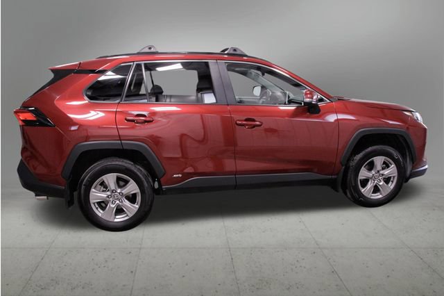 Used 2024 Toyota RAV4 XLE image 6