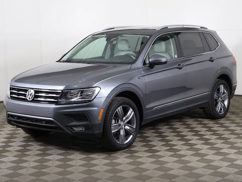 Used 2020 Volkswagen Tiguan SEL AWD/4WD image 10