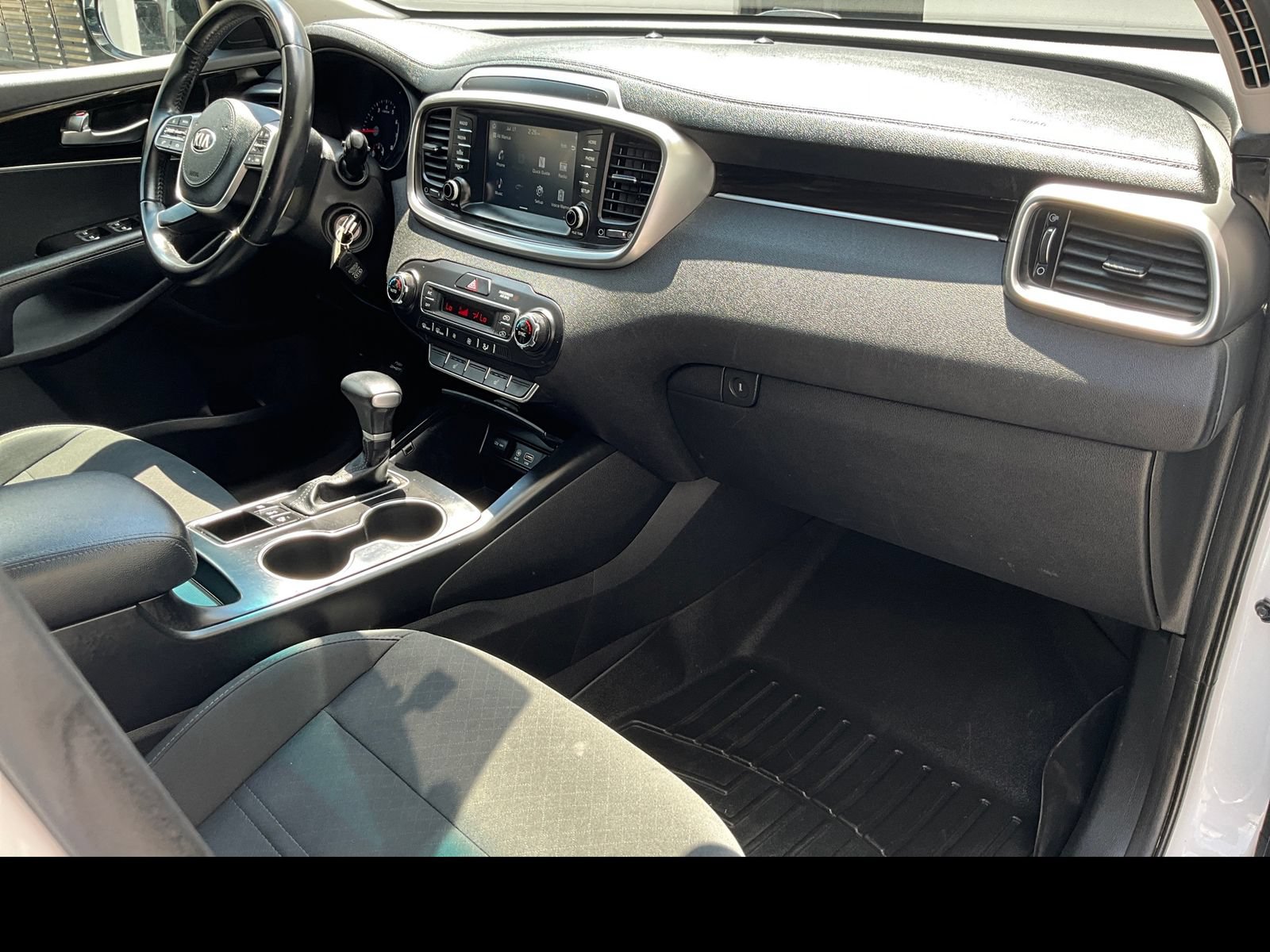 Used 2020 Kia Sorento LX w/ LX I4 Convenience Package AWD/4WD image 9