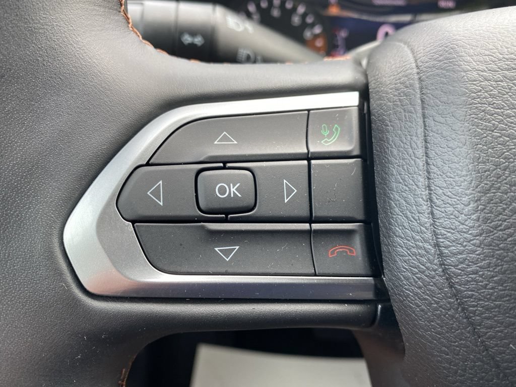 Used 2022 Jeep Compass Limited AWD/4WD image 25