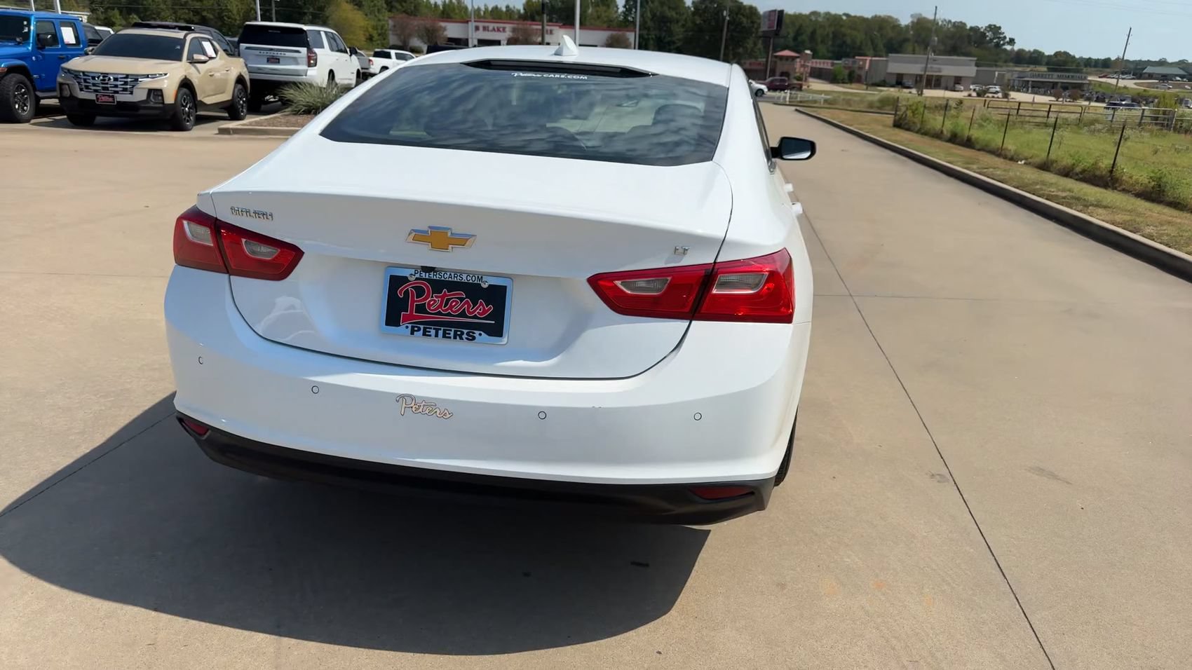 Used 2025 Chevrolet Malibu LT FWD image 8