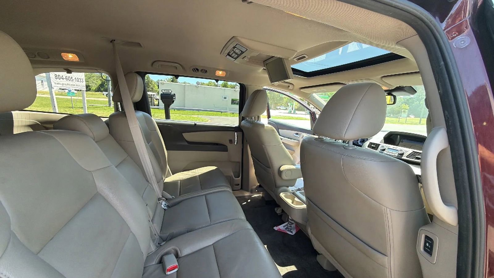 Used 2015 Honda Odyssey Touring Elite image 44