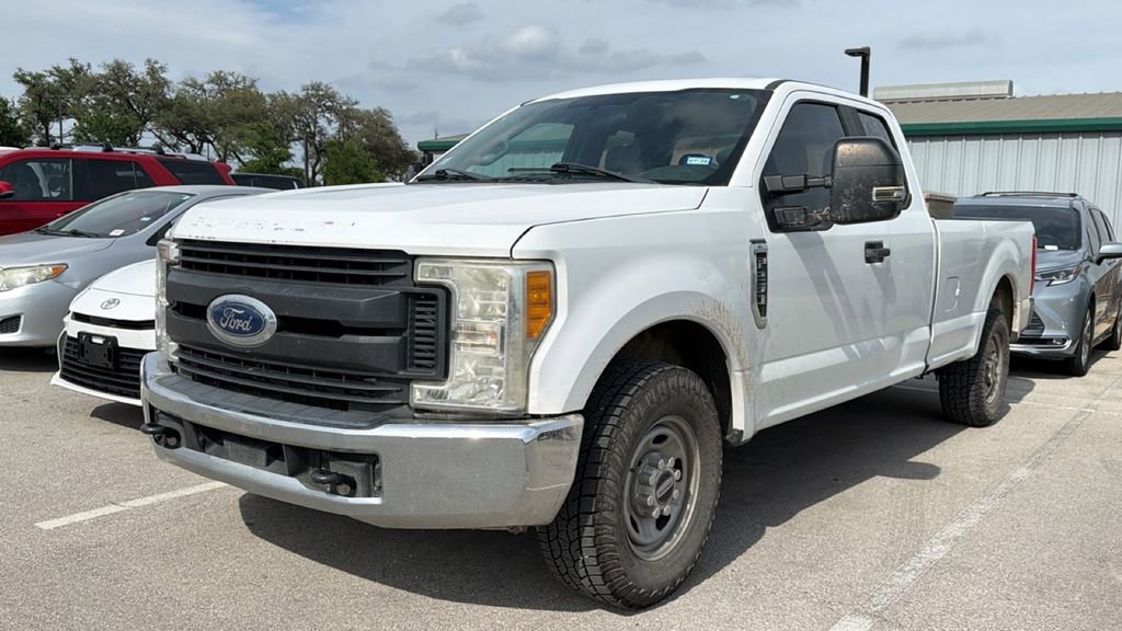 Used 2017 Ford F250 XL w/ Power Equipment Group RWD image 13