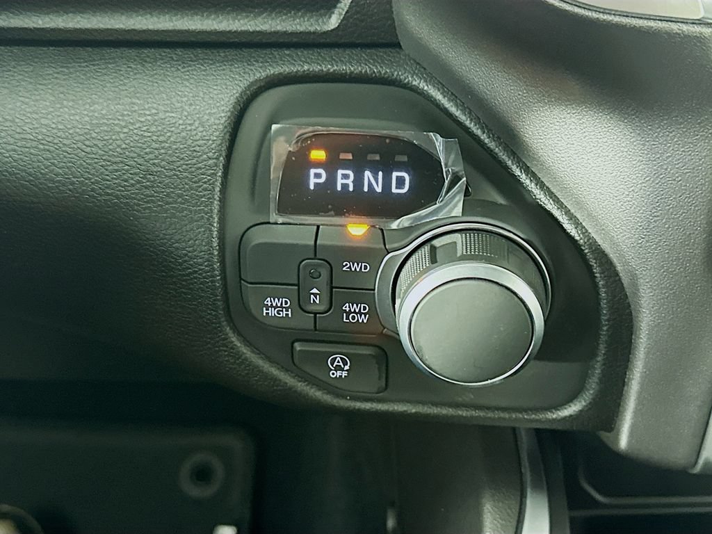 New 2026 RAM 1500 Express AWD/4WD image 12