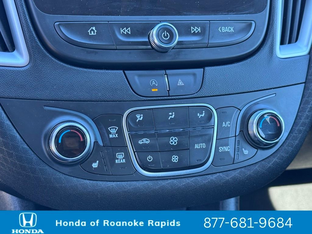 Used 2024 Chevrolet Malibu LT image 17