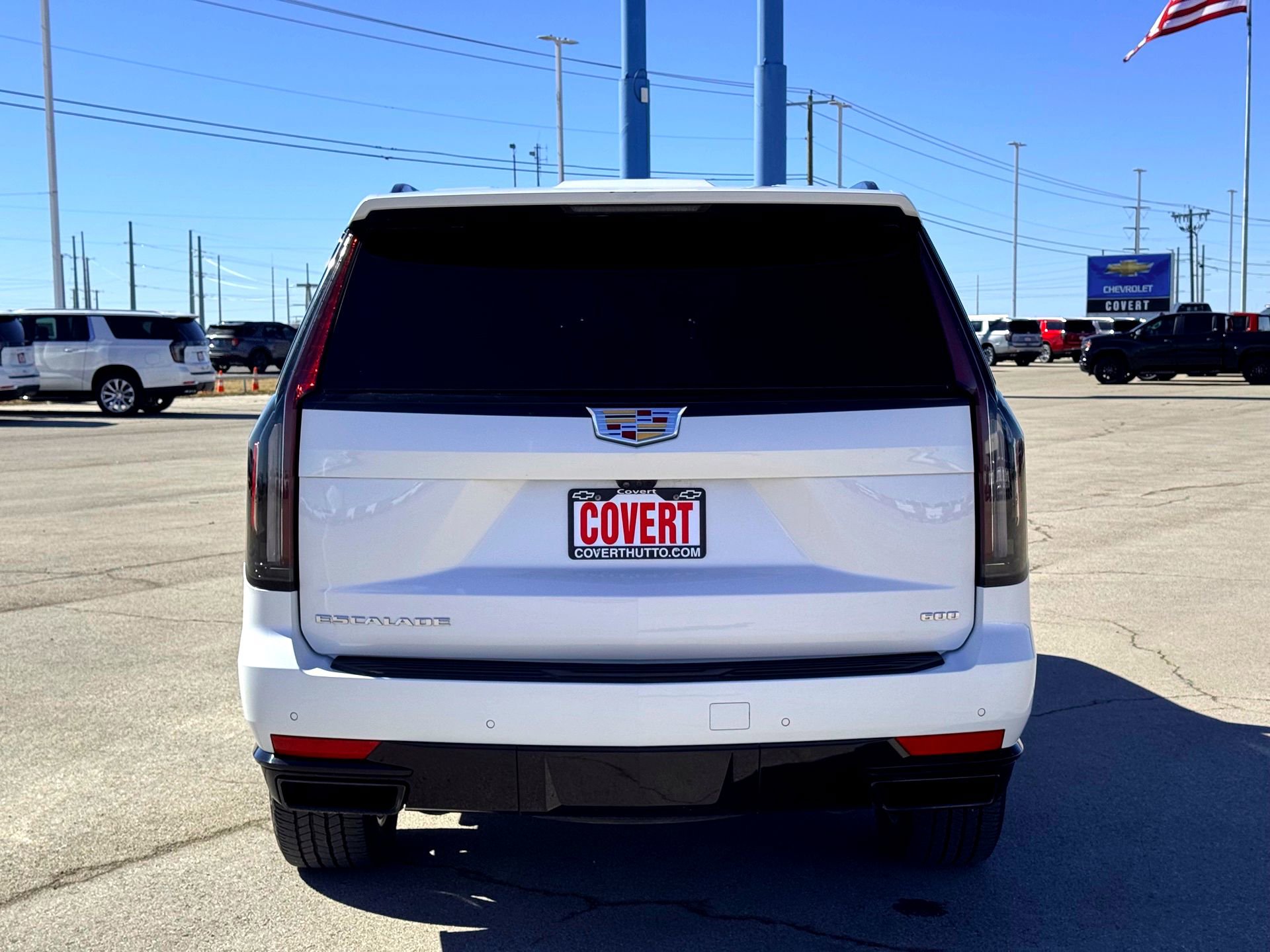 Used 2023 Cadillac Escalade Sport Platinum w/ Heavy-Duty Trailer Package image 7