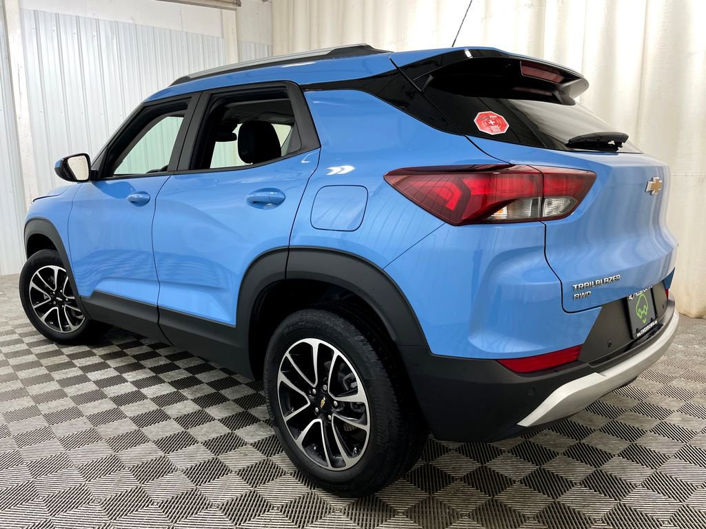 Certified 2024 Chevrolet TrailBlazer LT w/ Driver Confidence Package image 43