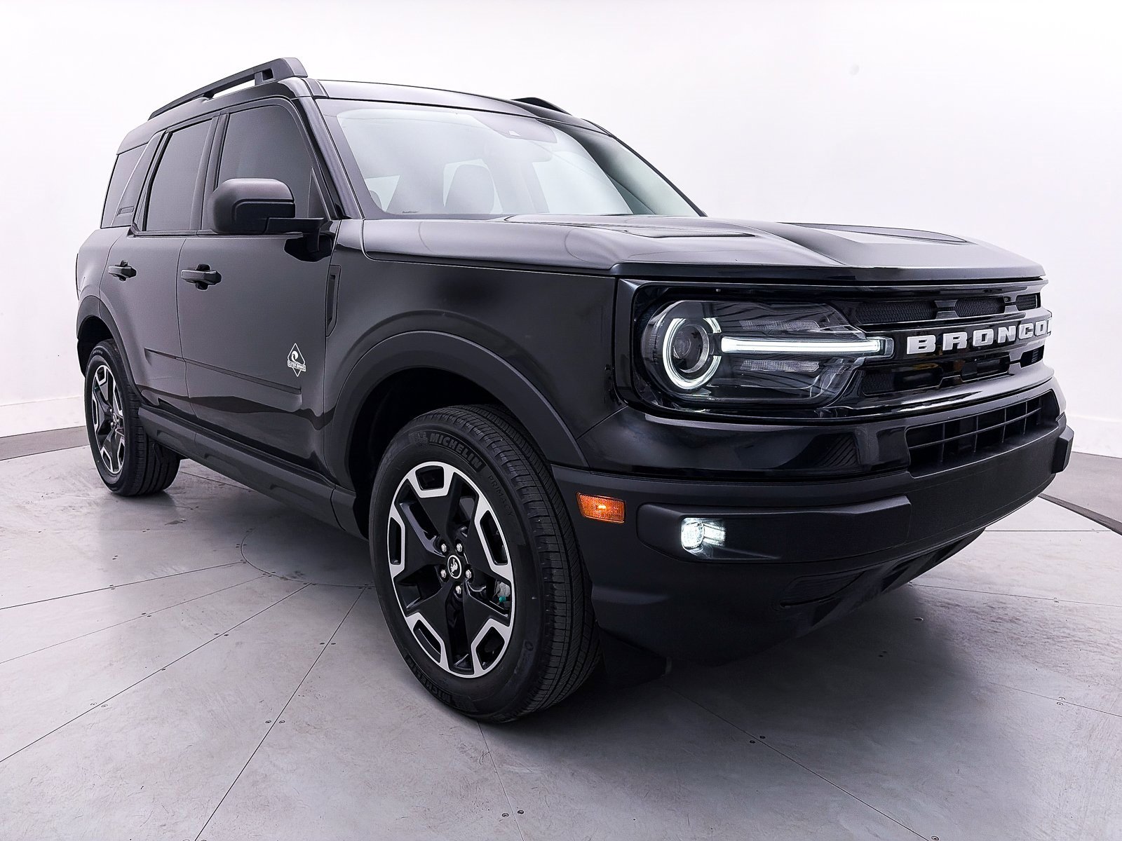 Used 2023 Ford Bronco Sport Outer Banks image 8