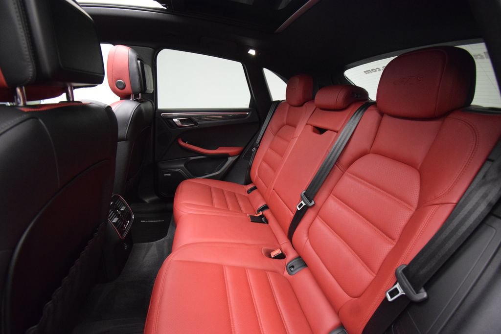 Used 2021 Porsche Macan GTS AWD/4WD image 24