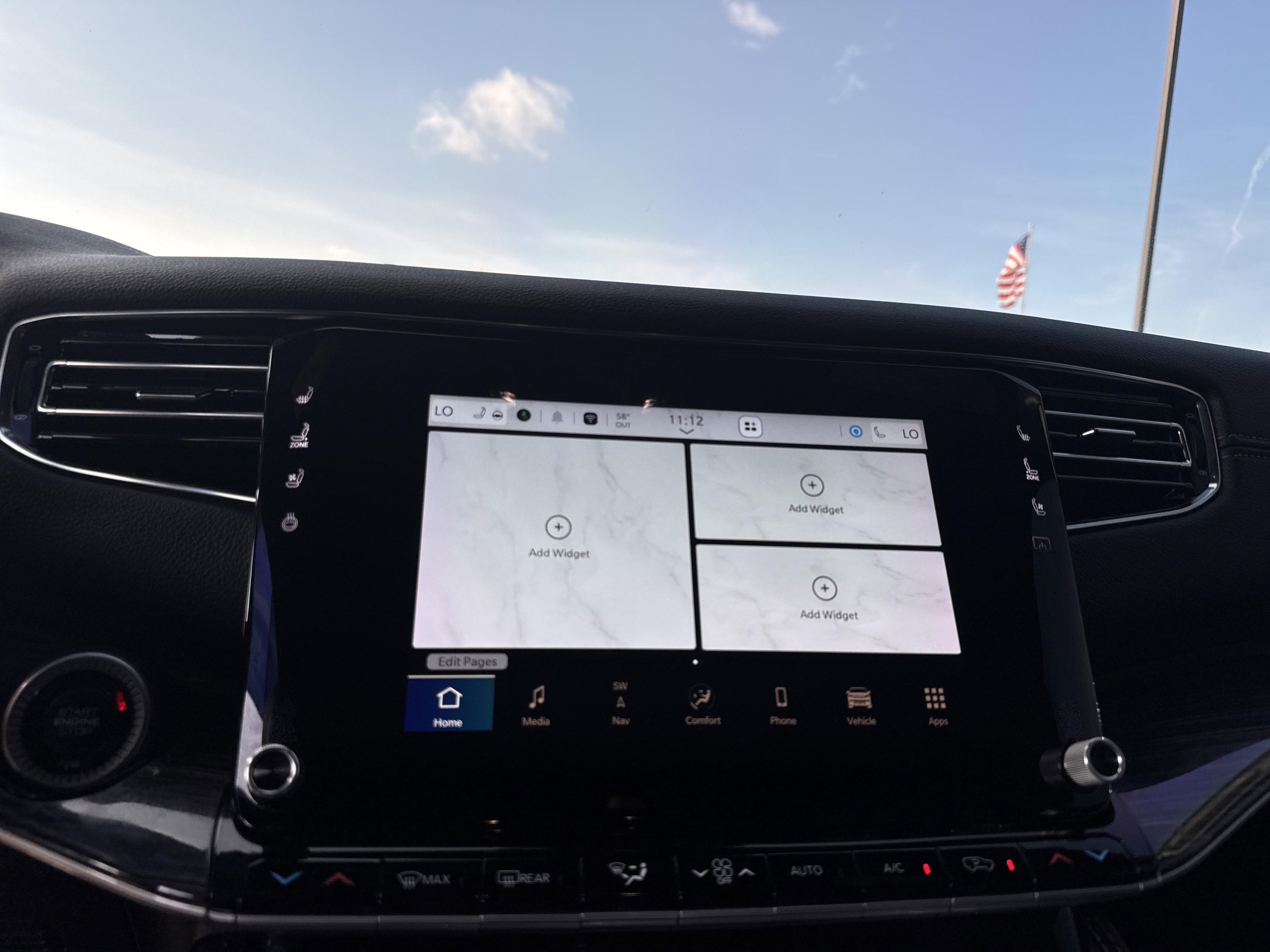 Used 2022 Jeep Wagoneer Series III w/ Premium Group I image 23