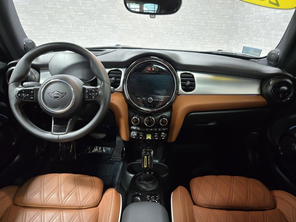 Used 2024 MINI Cooper SE image 29