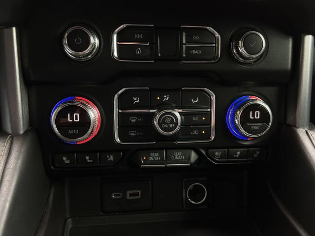 Used 2021 GMC Yukon XL SLT w/ SLT Premium Package image 20