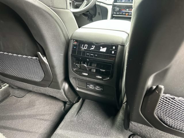 Used 2024 Jeep Grand Cherokee L Laredo AWD/4WD image 14