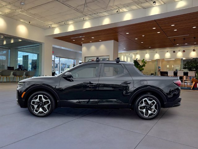 Used 2022 Hyundai Santa Cruz Limited w/ Cargo Package AWD/4WD image 2