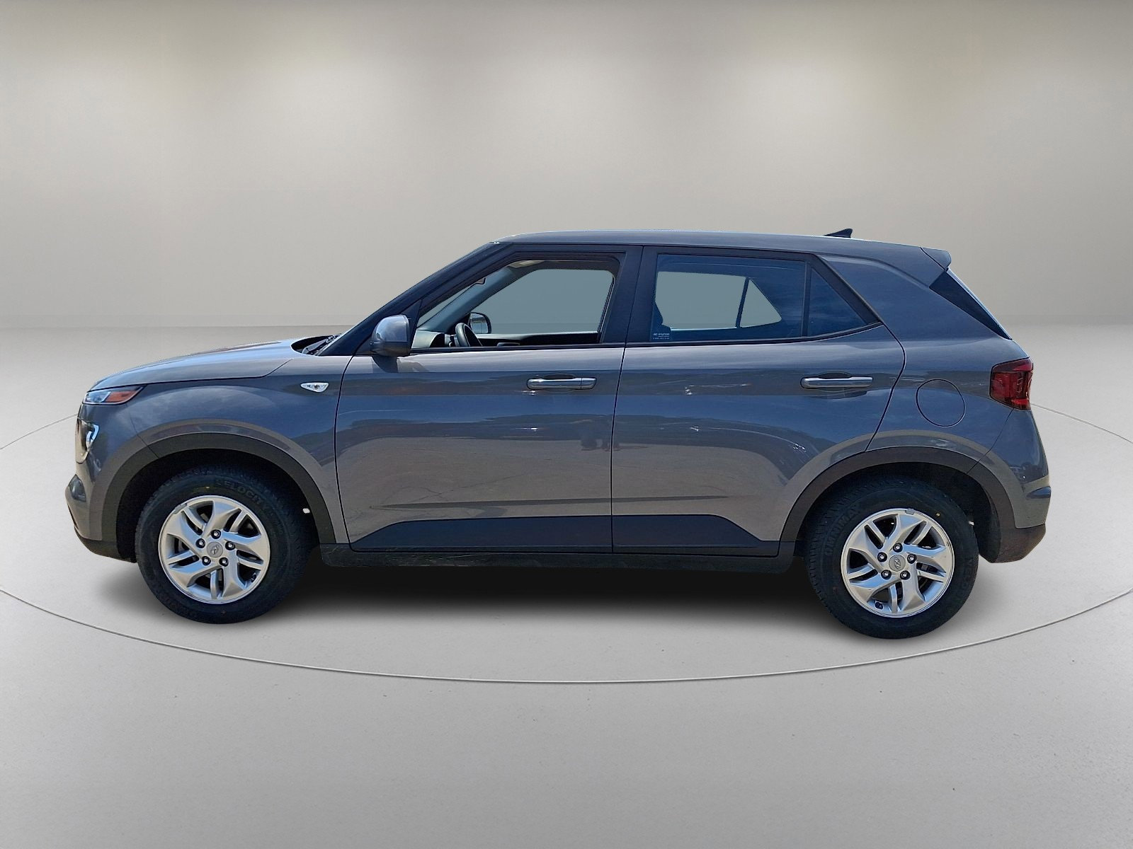 Certified 2022 Hyundai Venue SE FWD image 6