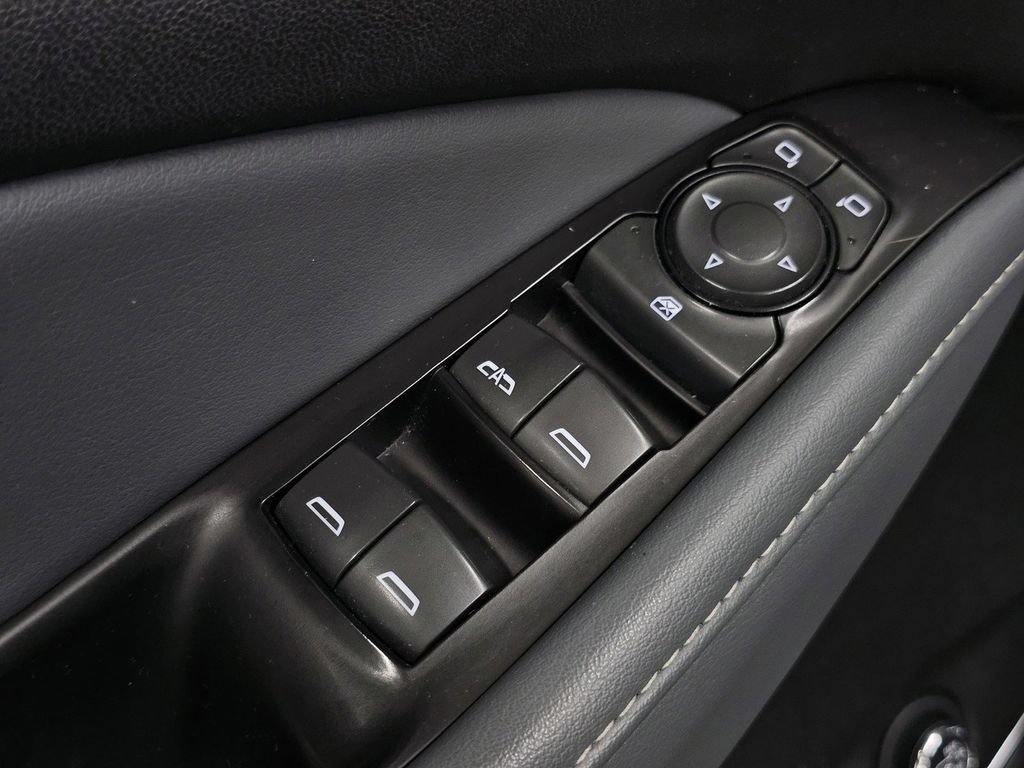 Used 2019 Buick Enclave Essence w/ LPO, Touring Package FWD image 30