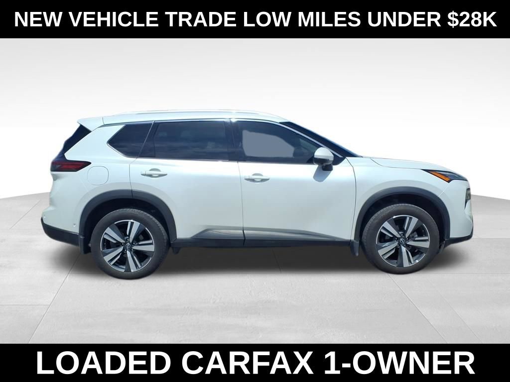 Used 2024 Nissan Rogue SL w/ SL Premium Package AWD/4WD image 9