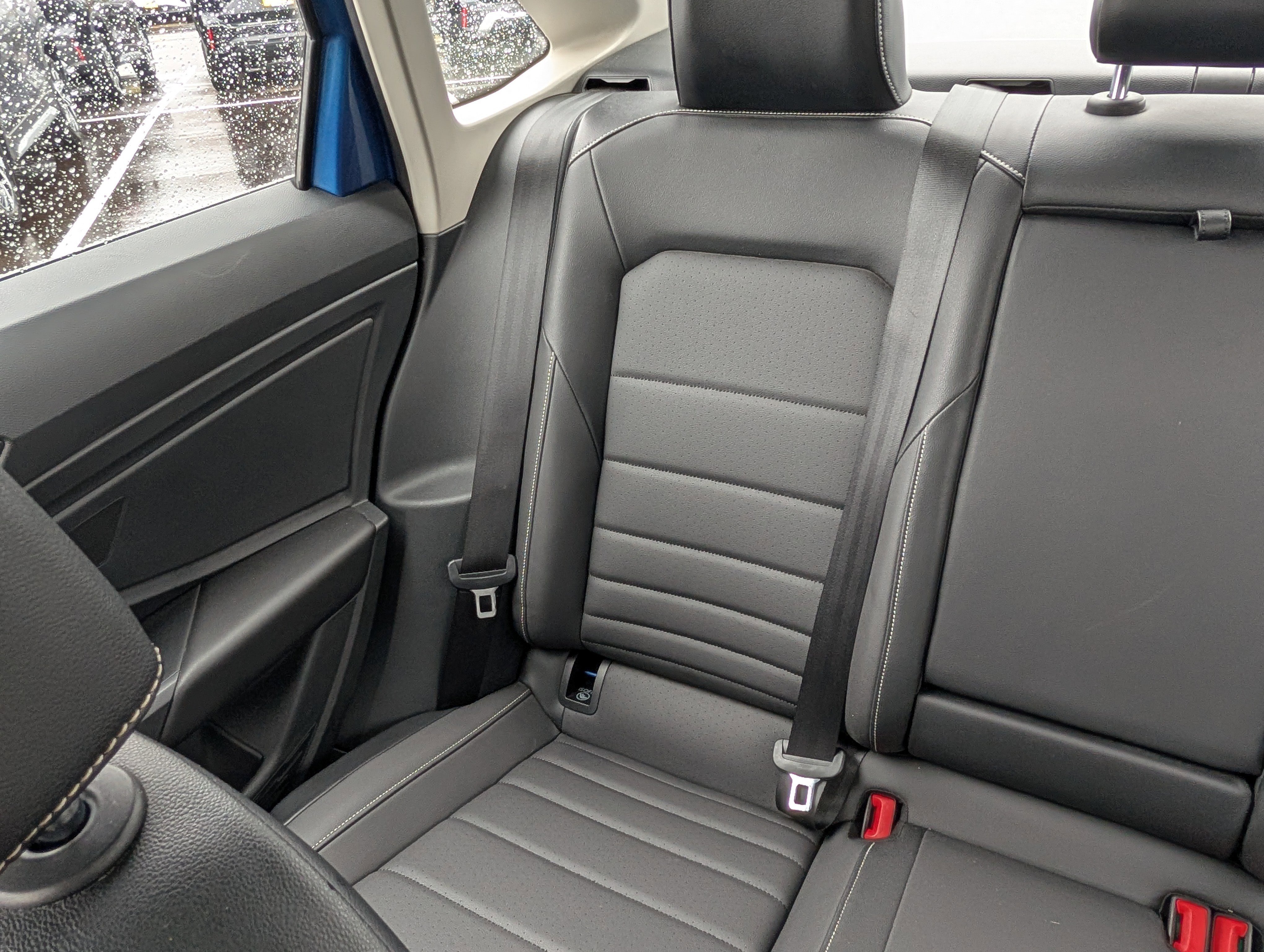 Certified 2022 Volkswagen Jetta SE w/ Panoramic Sunroof Package image 12