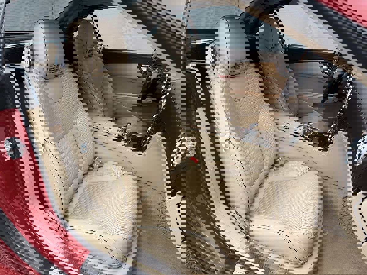 Used 2013 Mercedes-Benz SL 550 image 36