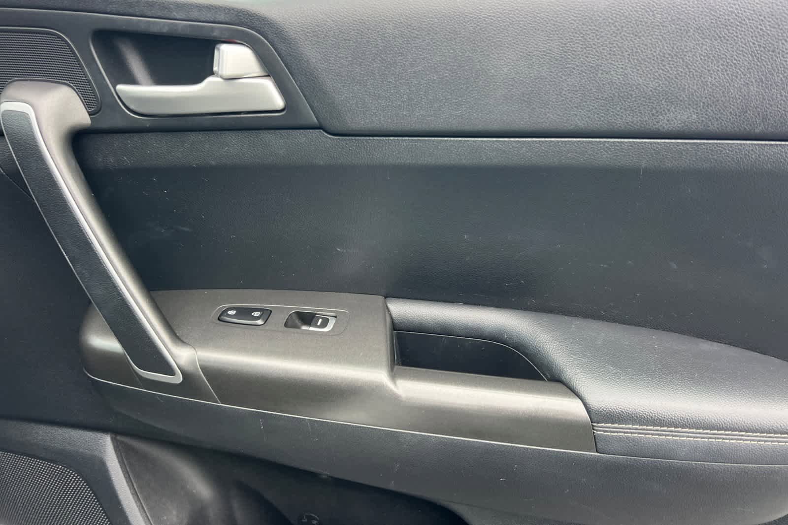 Used 2019 Kia Sportage LX AWD/4WD image 19
