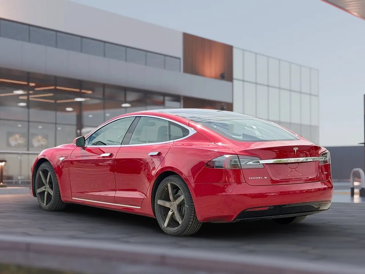 Used 2016 Tesla Model S 75D AWD/4WD image 10