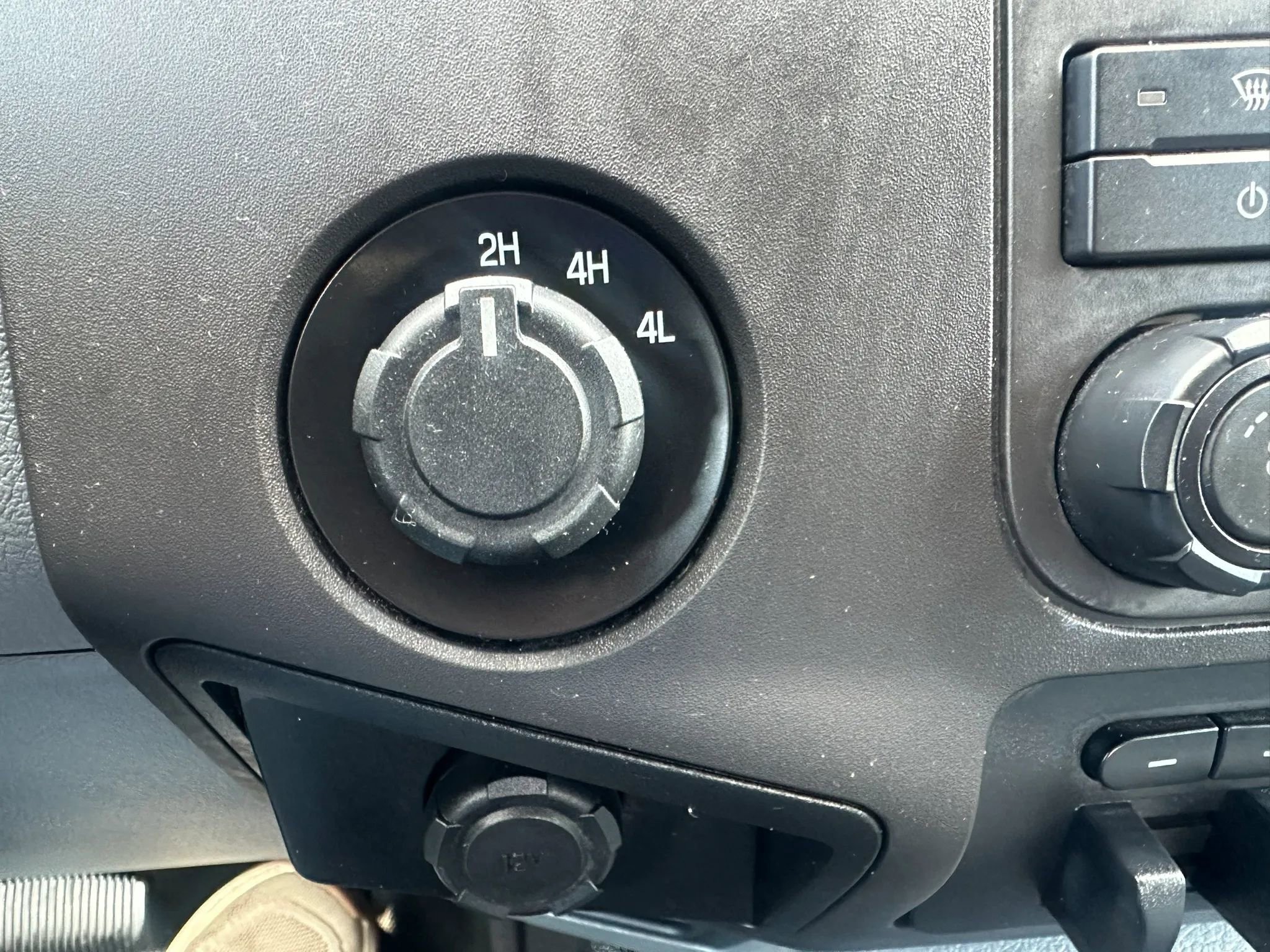 Used 2013 Ford F450 XL w/ PWR Equipment Group image 37