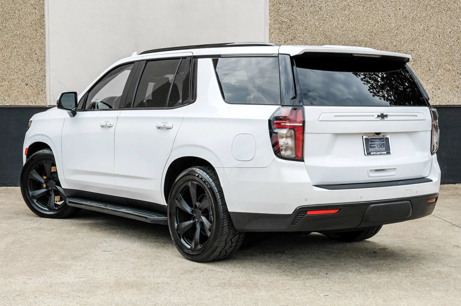Used 2023 Chevrolet Tahoe RST w/ Luxury Package AWD/4WD image 12