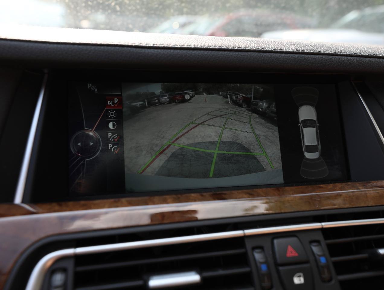 Used 2013 BMW 740Li xDrive AWD/4WD image 24