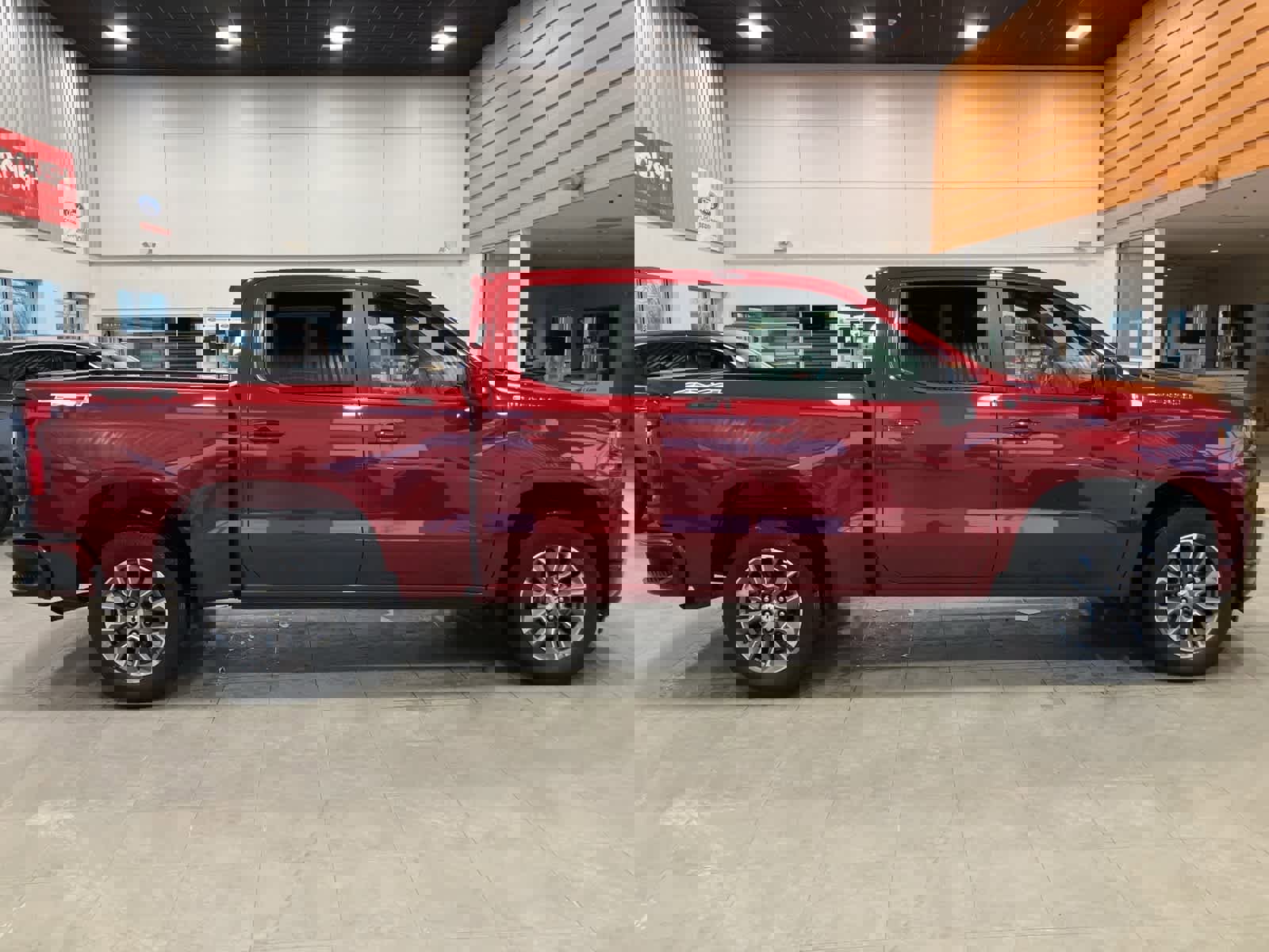 Used 2019 Chevrolet Silverado 1500 RST w/ All-Star Edition image 4