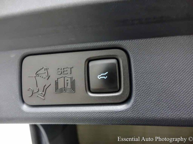 Used 2021 Ford Mustang Mach-E Premium AWD/4WD image 30