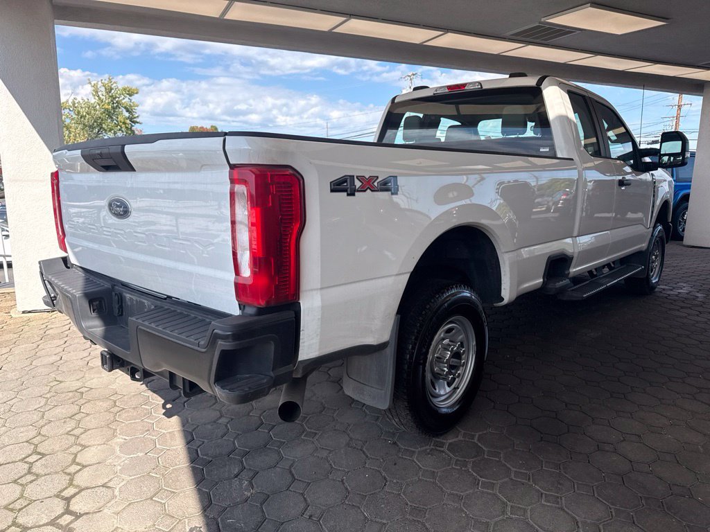 Used 2024 Ford F250 XL AWD/4WD image 6