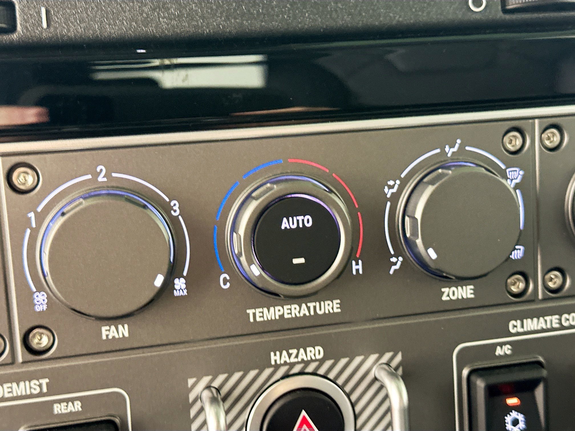 New 2026 INEOS Grenadier Station Wagon AWD/4WD image 28