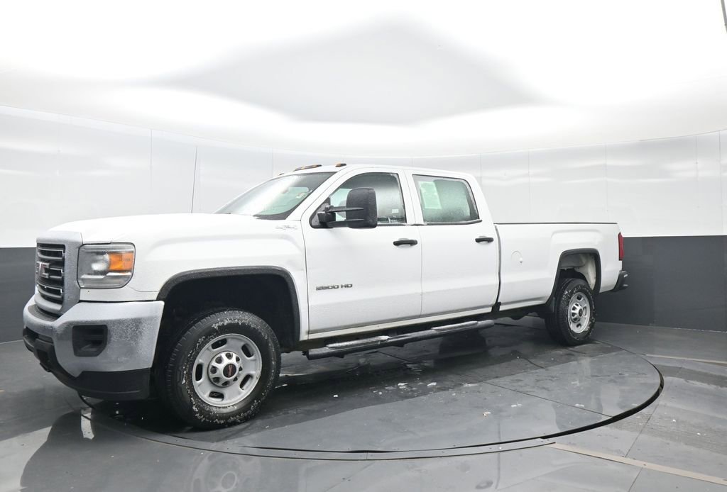 Used 2017 GMC Sierra 2500 4x4 Crew Cab image 2