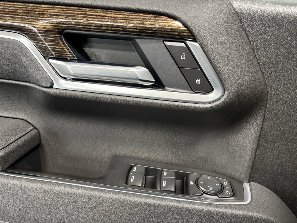 New 2026 GMC Sierra 1500 Elevation image 11