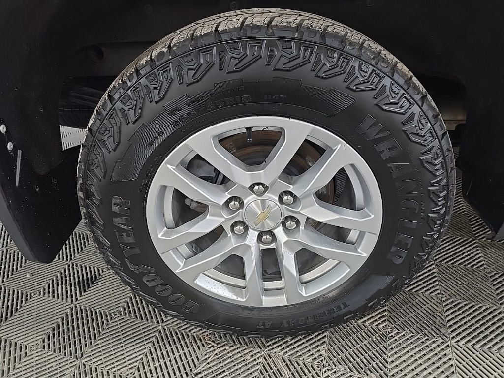 Used 2021 Chevrolet Silverado 1500 LT w/ Bed Protection Package image 13