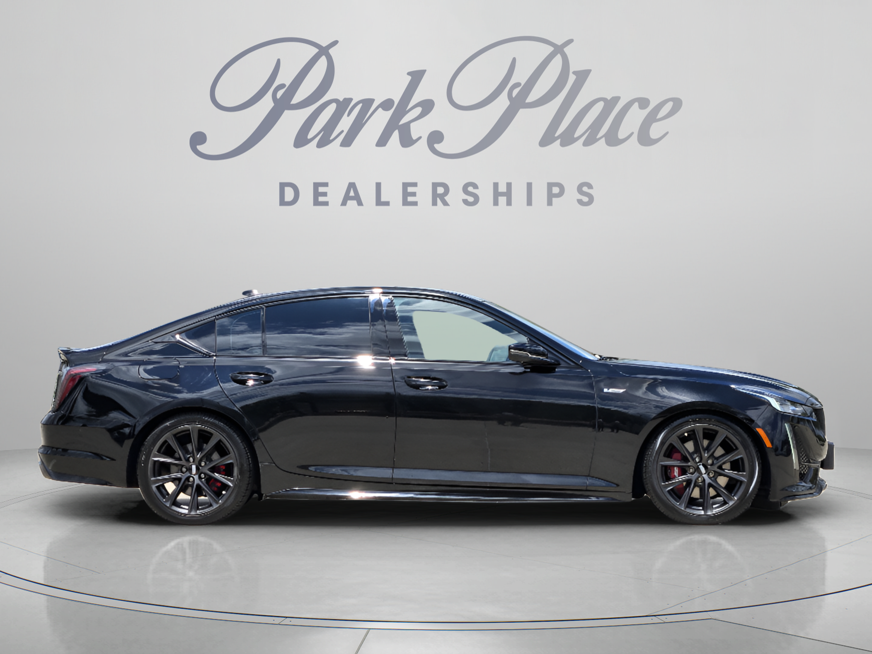 Used 2022 Cadillac CT5 V w/ Premium Package RWD image 6