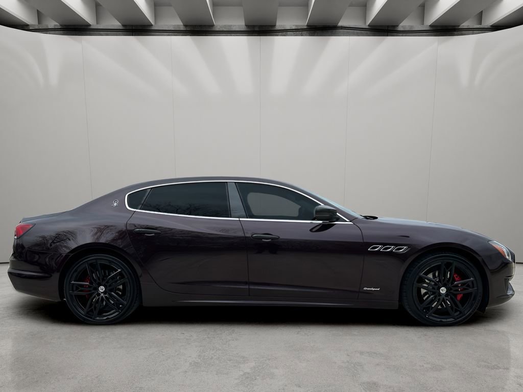 Used 2021 Maserati Quattroporte S GranSport image 4