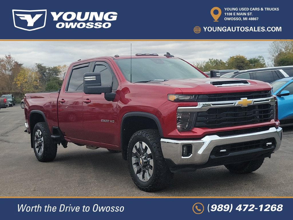 Used 2024 Chevrolet Silverado 2500 LT w/ All Star Edition AWD/4WD image 2