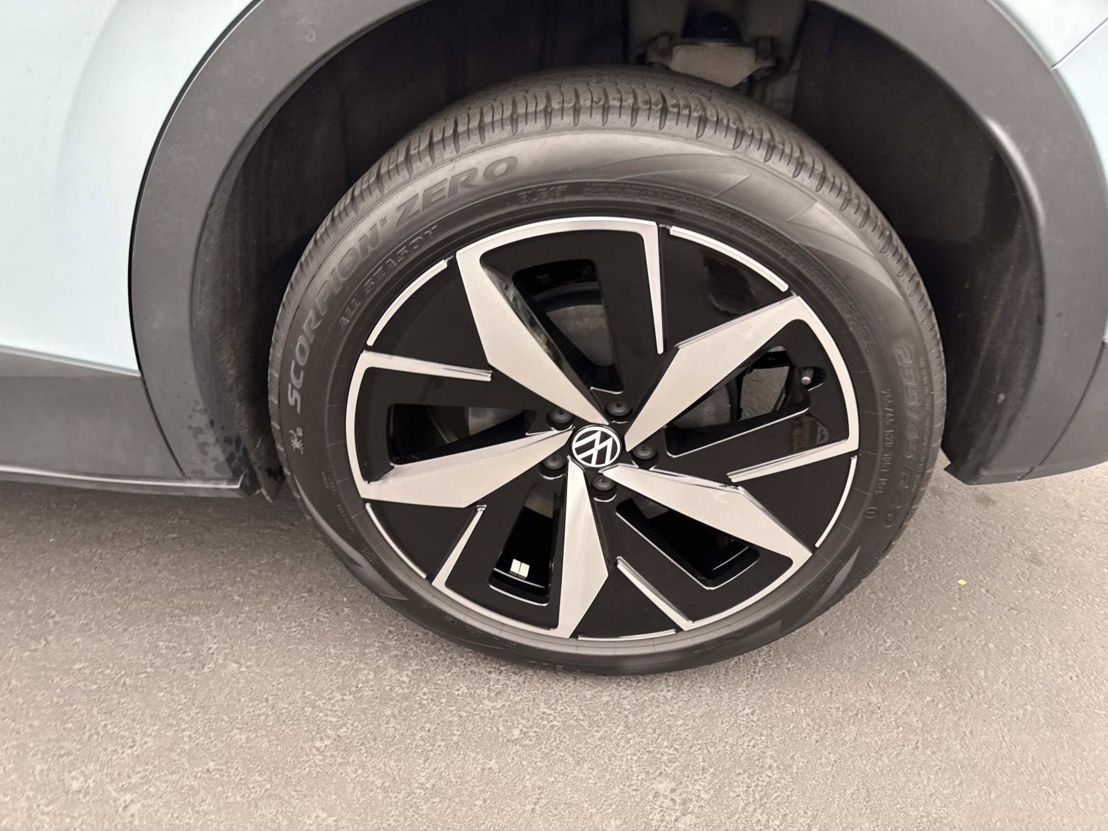 Certified 2023 Volkswagen ID.4 Pro S image 6