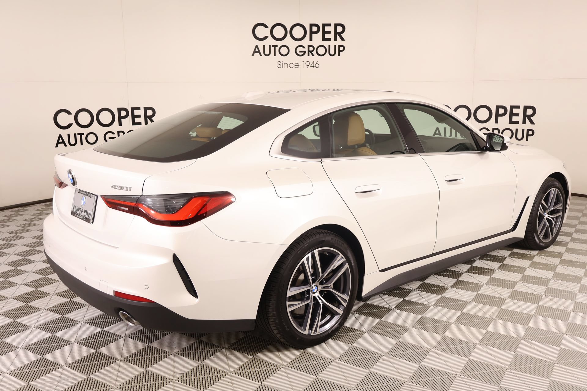 Used 2026 BMW 430i xDrive AWD/4WD image 22