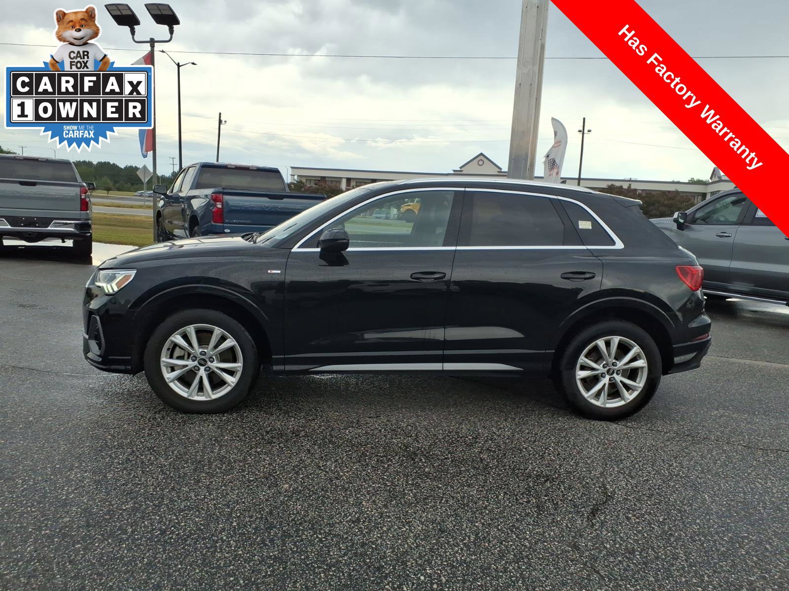 Used 2025 Audi Q3 2.0T Premium AWD/4WD image 2